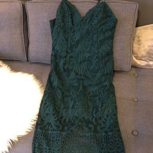 Lace green dress